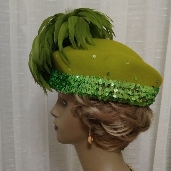 Vintage USA Stewardess Women Hat With plumes/Feathers Sequins - Picture 4 of 16